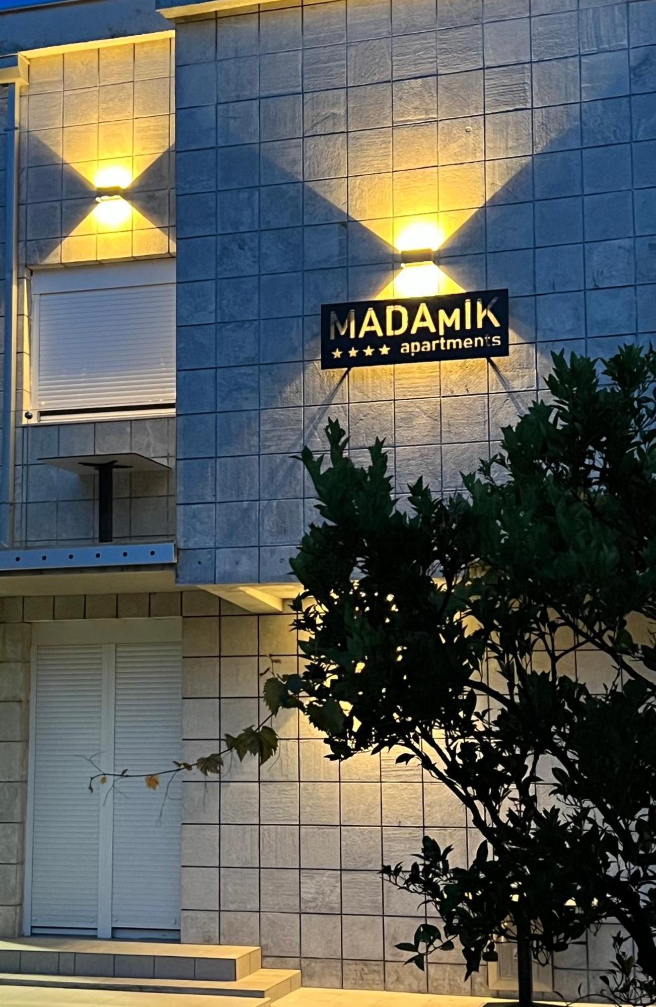Madamik Apartments Бієла Екстер'єр фото